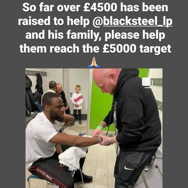 🙏Following his last fight, Luis Palmer, was placed into an induced coma after suffering a bleed on the brain.

@concretecanvas1 have raised nearly £5000 to help the boxer and his family through this traumatic time.

Please go to their page to donate.

@hashtagmentalmate 
@blacksteel_lp 
@fightzone.uk 
#sheffield 
#boxing 
@deliciousboxing 
@bradrea_ 
@kezzad8 
@conner_tudsbury 
@aprilhunterboxing 
@jamiemoore777