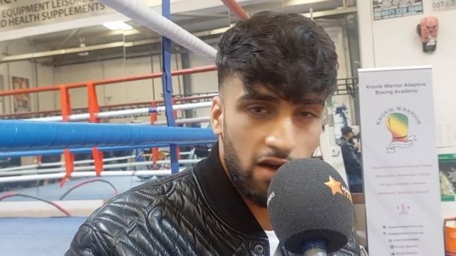 Good luck to @adam.azim1 

Here he is at Maverick Stars/ @boxxer ‘Chase Your Future’ event at VIP Gym ahead of the big fight night. 

The evening showcased the work of Kronik Adaptive Boxing academy -  for people with disabilities or long-term conditions.

@englandboxingofficial 

#smitheubank2